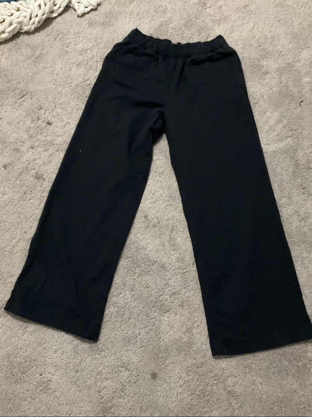 Athleta Kids Black Wide-Leg Pull-On Joggers